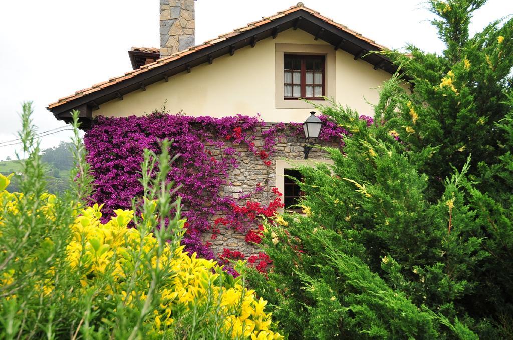 منزل الضيف Miravalles  في Casa Rural Llugaron I المظهر الخارجي الصورة